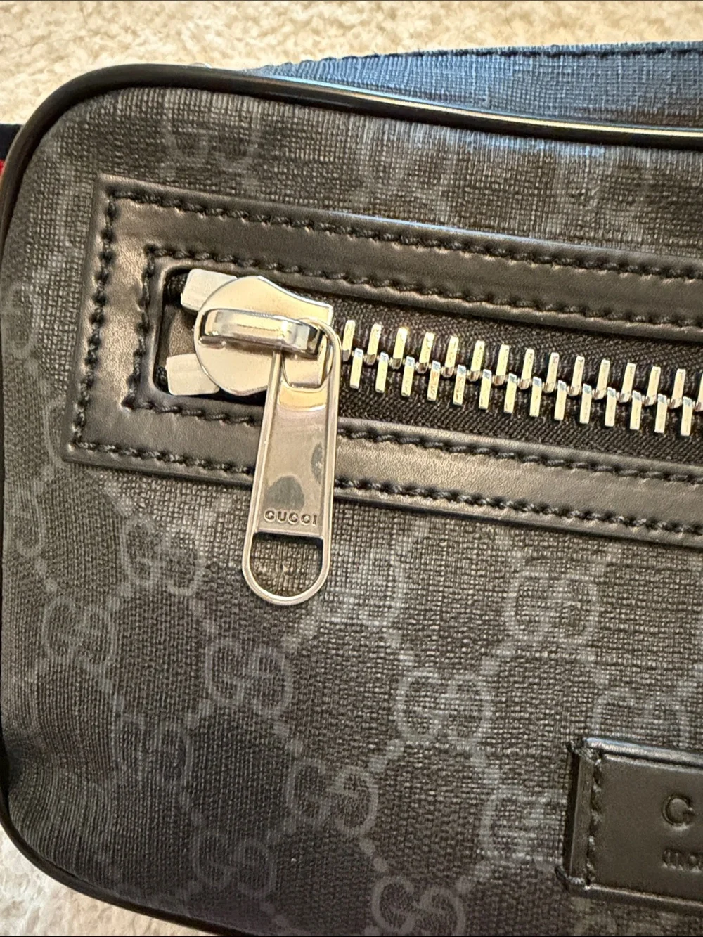 Gucci Black GG Supreme Canvas Belt Bag with Silver Zip